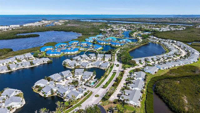 1005 PELICAN COURT, Bradenton, FL 34209