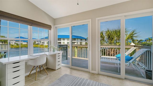 1005 PELICAN COURT, Bradenton, FL 34209