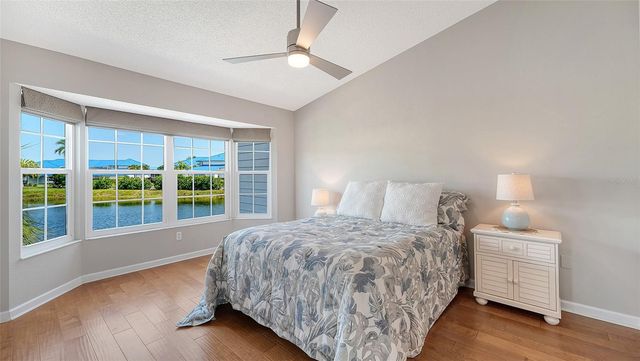 1005 PELICAN COURT, Bradenton, FL 34209