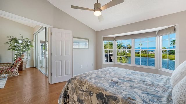 1005 PELICAN COURT, Bradenton, FL 34209