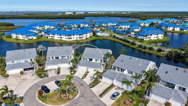 1005 PELICAN COURT, Bradenton, FL 34209