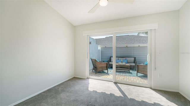 1005 PELICAN COURT, Bradenton, FL 34209