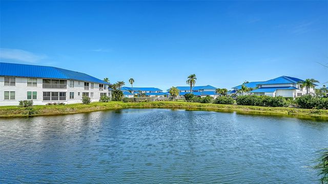 1005 PELICAN COURT, Bradenton, FL 34209