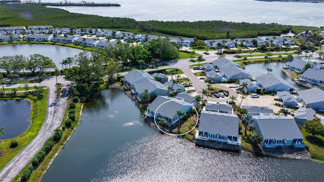 1005 PELICAN COURT, Bradenton, FL 34209