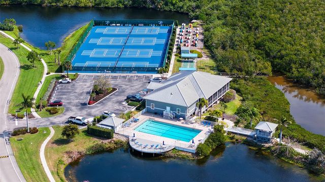 1005 PELICAN COURT, Bradenton, FL 34209