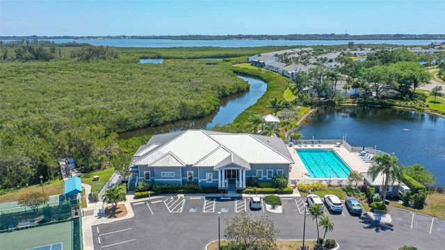 1005 PELICAN COURT, Bradenton, FL 34209