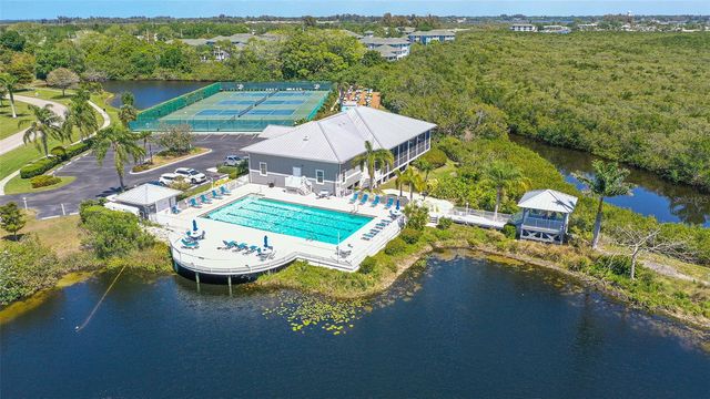 1005 PELICAN COURT, Bradenton, FL 34209