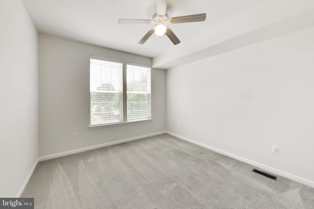 Image 19 of property listing at 1417 CHANERY CT, Odenton, MD 21113
