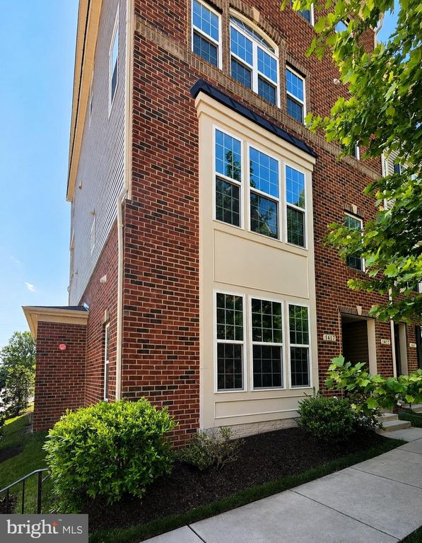 Image 29 of property listing at 1417 CHANERY CT, Odenton, MD 21113