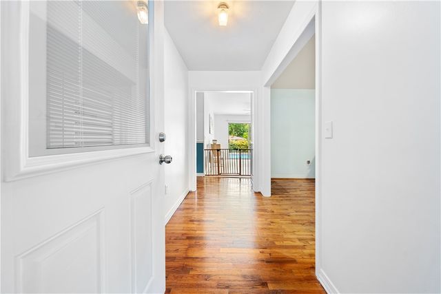 202 Kingsberry Drive, Easley, SC 29642