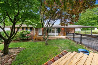 202 Kingsberry Drive, Easley, SC 29642