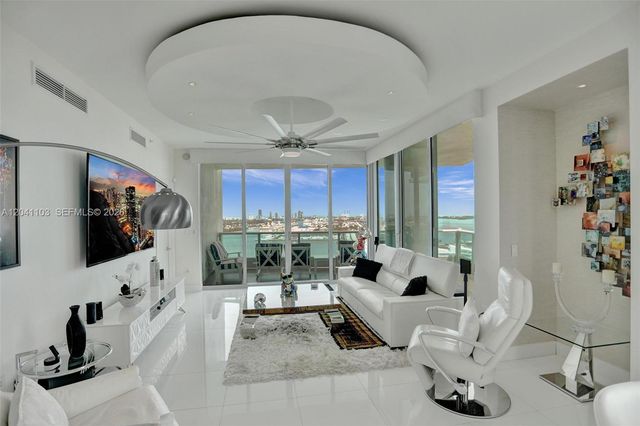900 Biscayne Blvd 2901, Miami, FL 33132