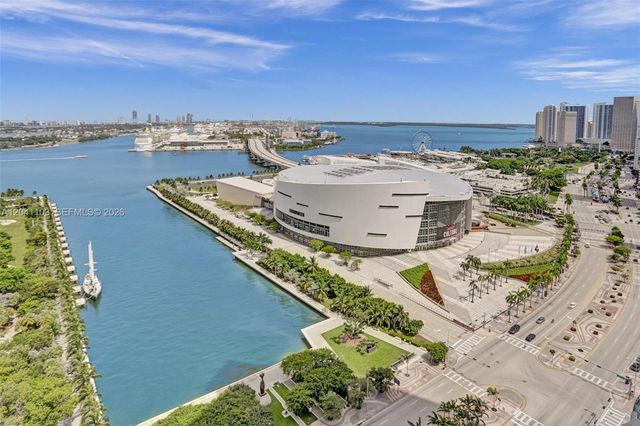 900 Biscayne Blvd 2901, Miami, FL 33132
