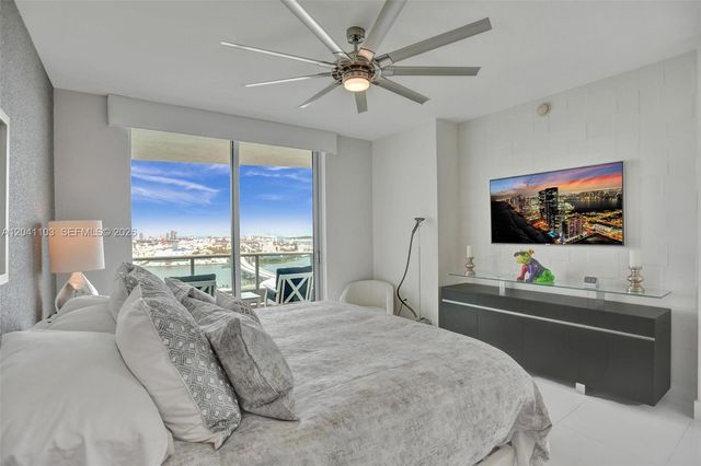 900 Biscayne Blvd 2901, Miami, FL 33132