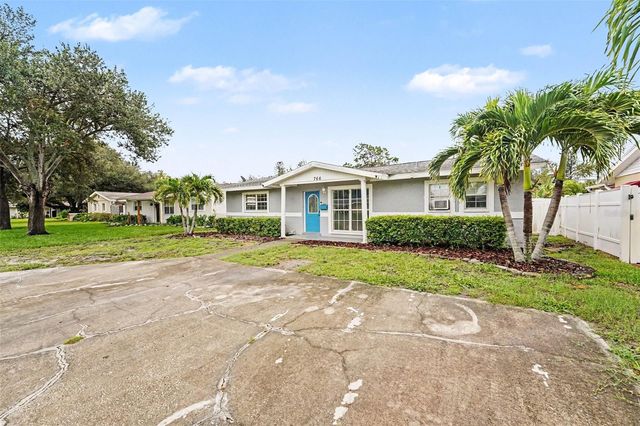 766 41ST AVENUE NE, St Petersburg, FL 33703