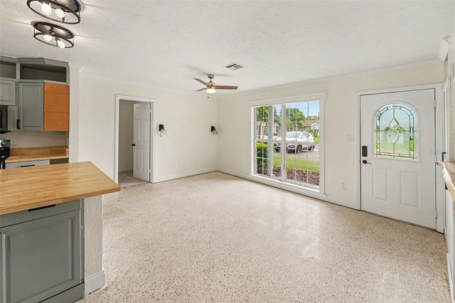 766 41ST AVENUE NE, St Petersburg, FL 33703