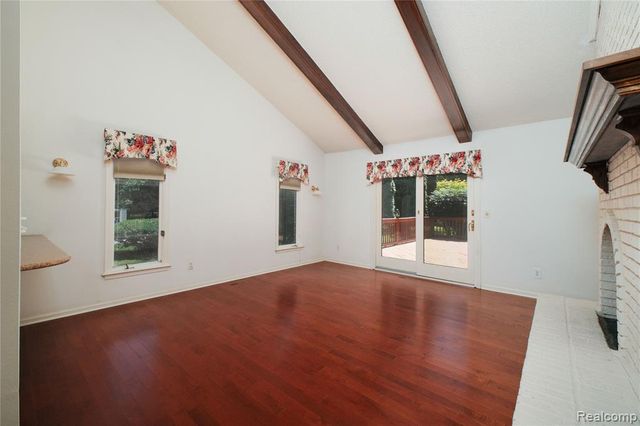 11050 Wealthy Lane, Romeo, MI 48065