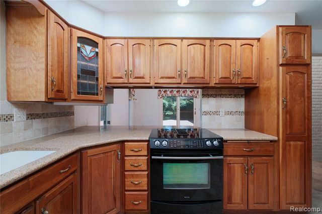 11050 Wealthy Lane, Romeo, MI 48065