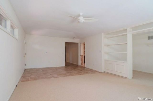 11050 Wealthy Lane, Romeo, MI 48065