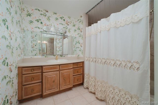 11050 Wealthy Lane, Romeo, MI 48065
