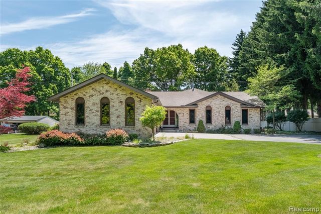 11050 Wealthy Lane, Romeo, MI 48065