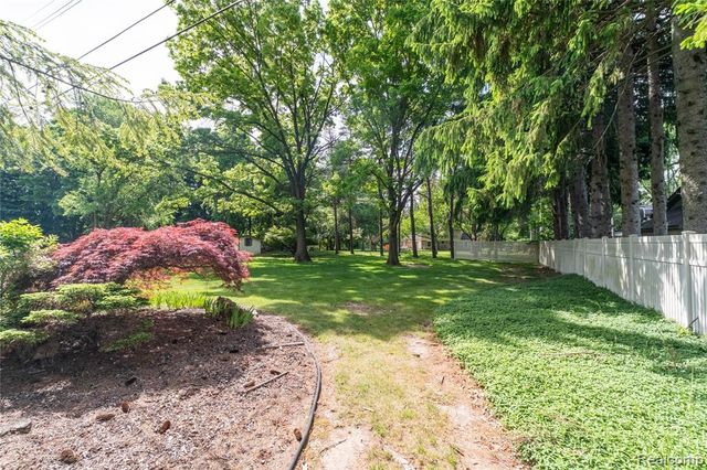 11050 Wealthy Lane, Romeo, MI 48065