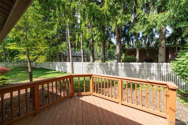11050 Wealthy Lane, Romeo, MI 48065