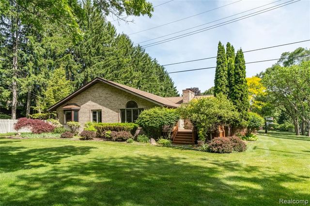 11050 Wealthy Lane, Romeo, MI 48065