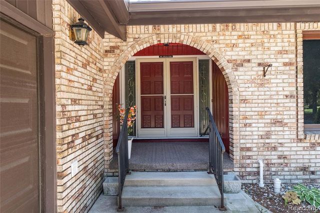 11050 Wealthy Lane, Romeo, MI 48065