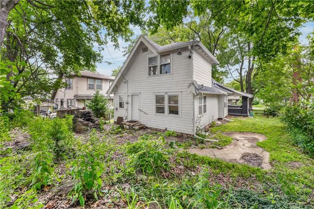 1024 N 25th Street, Kansas City, KS 66102