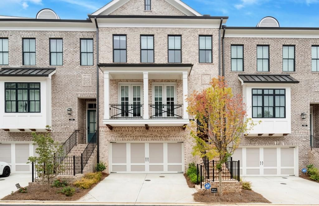 195 Briscoe Way, Alpharetta, GA 30009
