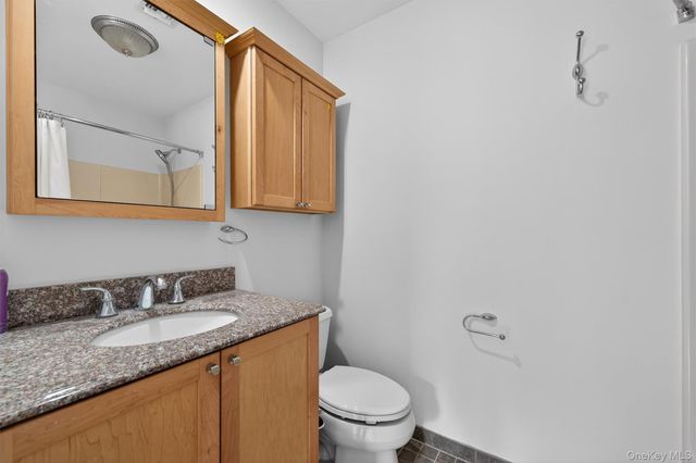 2 Foltim Way, Congers, NY 10920