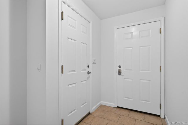 2 Foltim Way, Congers, NY 10920