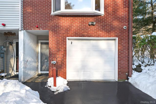 2 Foltim Way, Congers, NY 10920