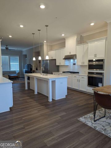 201 Spike Trail, Smyrna, GA 30080