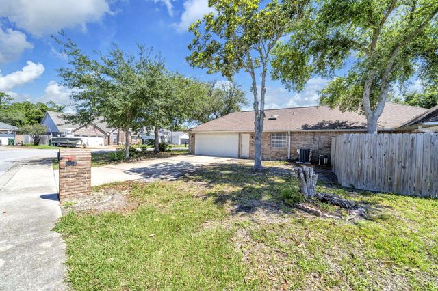 3805 Indigo Circle, Destin, FL 32541