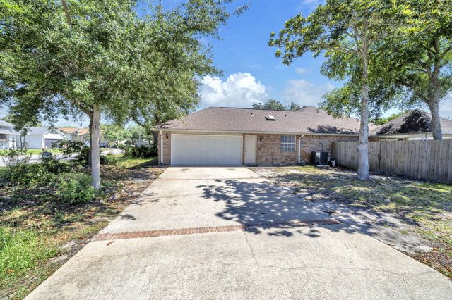 3805 Indigo Circle, Destin, FL 32541