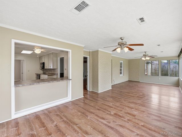 2042 Kingsbury Drive, Montgomery, AL 36106