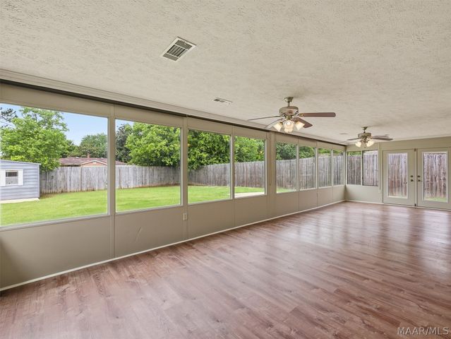 2042 Kingsbury Drive, Montgomery, AL 36106