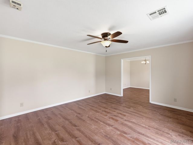2042 Kingsbury Drive, Montgomery, AL 36106
