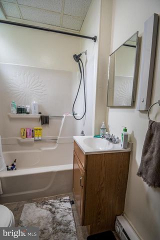 1 S MAIN ST, Richlandtown, PA 18955