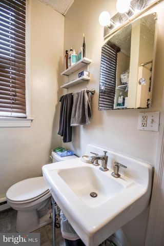 1 S MAIN ST, Richlandtown, PA 18955