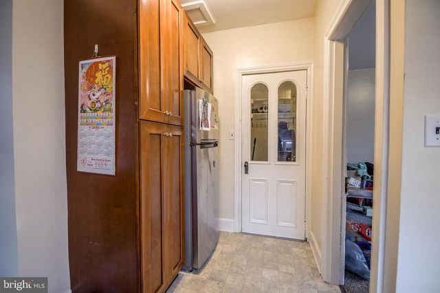 1 S MAIN ST, Richlandtown, PA 18955