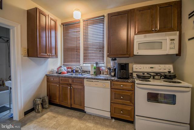 1 S MAIN ST, Richlandtown, PA 18955