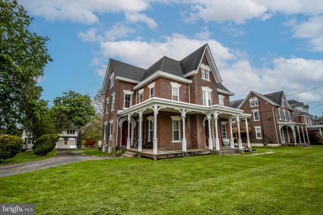 1 S MAIN ST, Richlandtown, PA 18955