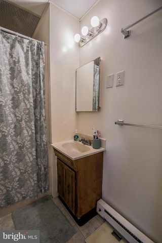 1 S MAIN ST, Richlandtown, PA 18955