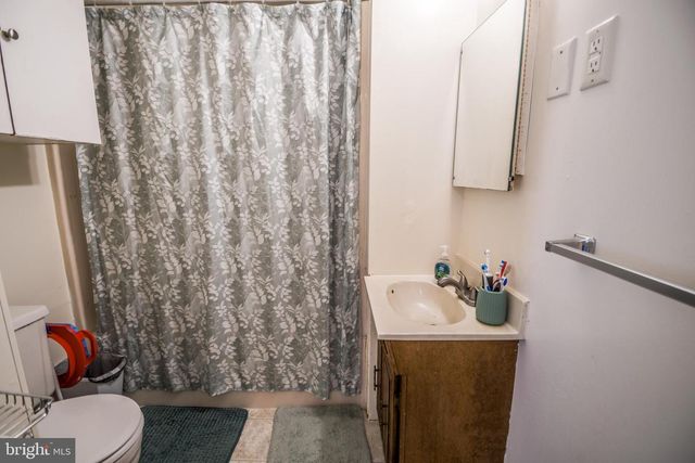 1 S MAIN ST, Richlandtown, PA 18955
