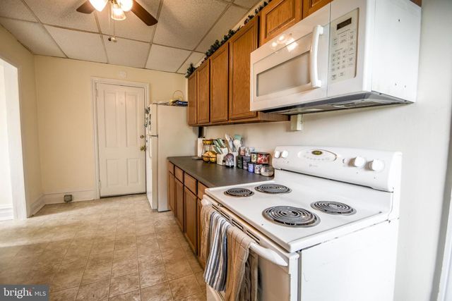 1 S MAIN ST, Richlandtown, PA 18955
