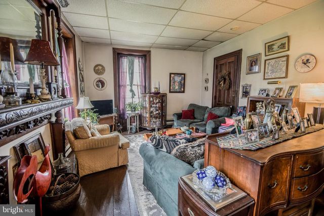 1 S MAIN ST, Richlandtown, PA 18955