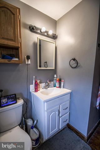 1 S MAIN ST, Richlandtown, PA 18955